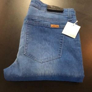 Joe’s Jeans snakeskin  high water size 28